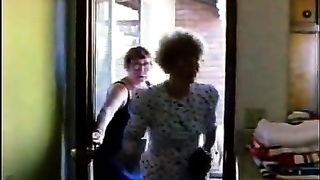 Зрелые пары устраивают свингер вечеринку